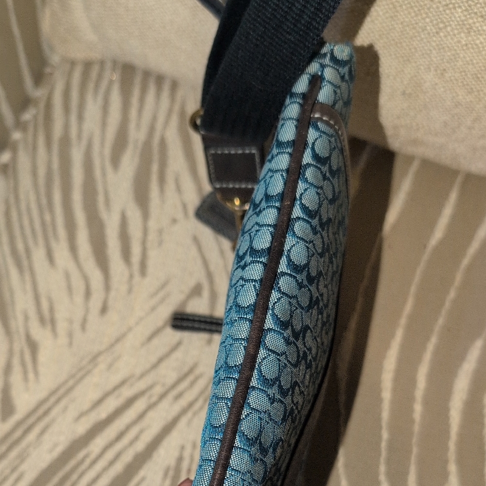 Vintage Coach  blue/Teal  Sig C Canvas With Gray Suede And Black Leather Trim - - Picture 13 of 16
